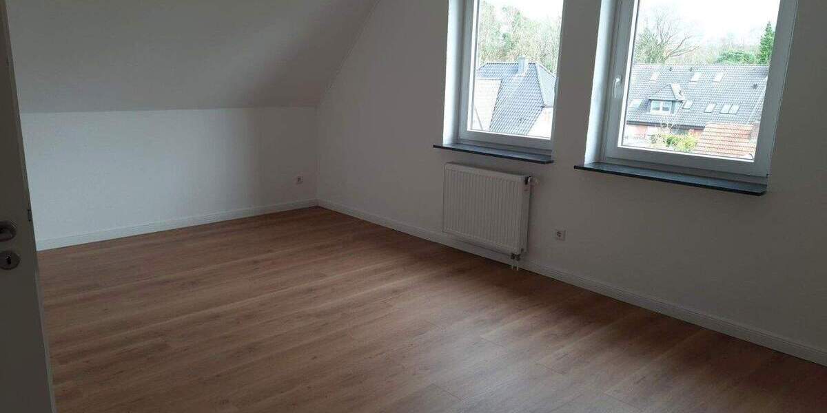 Etagenwohnung Achim Uesen - 3 Zimmer, 93 m&sup2;, 1.100&euro; | Angebot:25176623