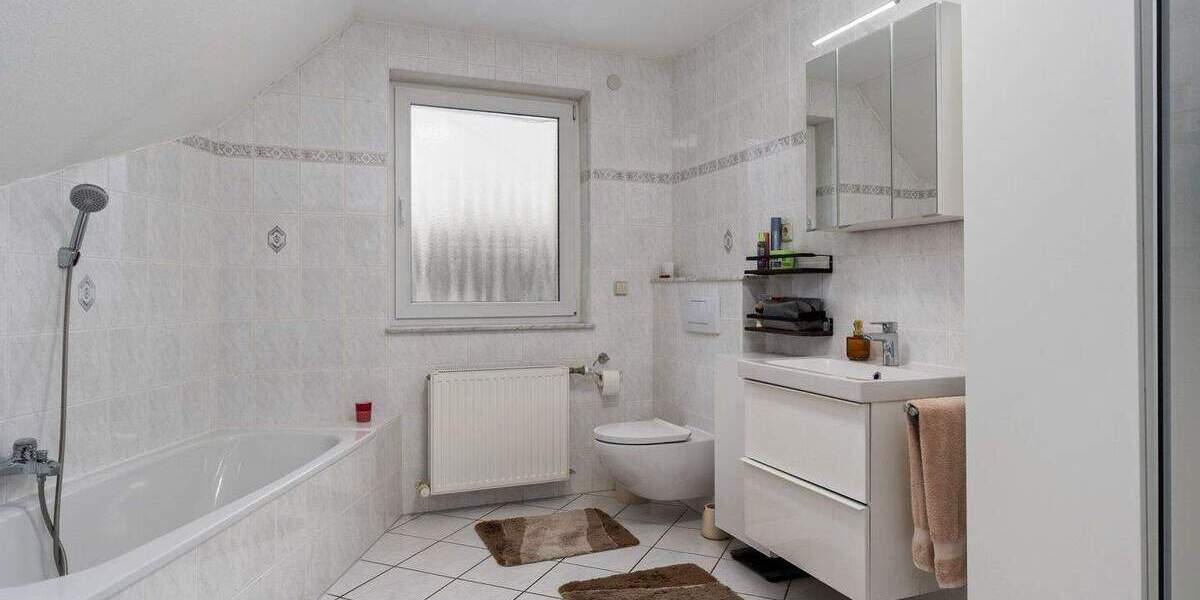 Einfamilienhaus Achim Uphusen - 4 Zimmer, 134 m&sup2;, 499.000&euro; | Angebot:25676303