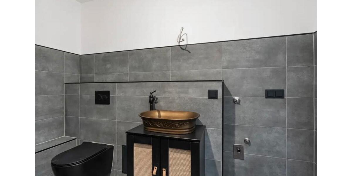Erdgeschoßwohnung Bremen Häfen - 2 Zimmer, 67 m&sup2;, 1.130&euro; | Angebot:26398835