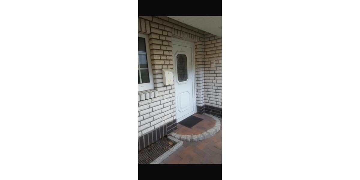 Dachgeschoßwohnung Delmenhorst Düsternort - 4 Zimmer, 80 m&sup2;, 950&euro; | Angebot:24854508