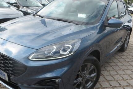 Ford Kuga 17.064 km 31.990 € Achim-Baden 28832