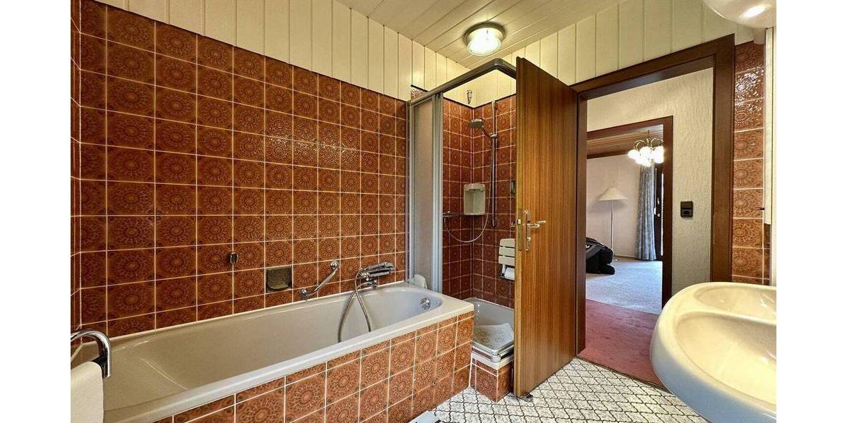 Einfamilienhaus Schwanewede - 7 Zimmer, 207 m&sup2;, 429.000&euro; | Angebot:26897646
