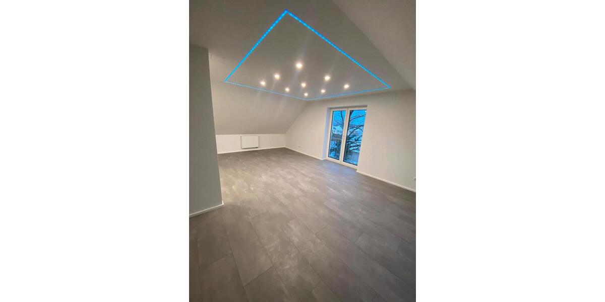 Dachgeschoßwohnung Schwanewede - 4 Zimmer, 103 m&sup2;, 1.050&euro; | Angebot:25948846