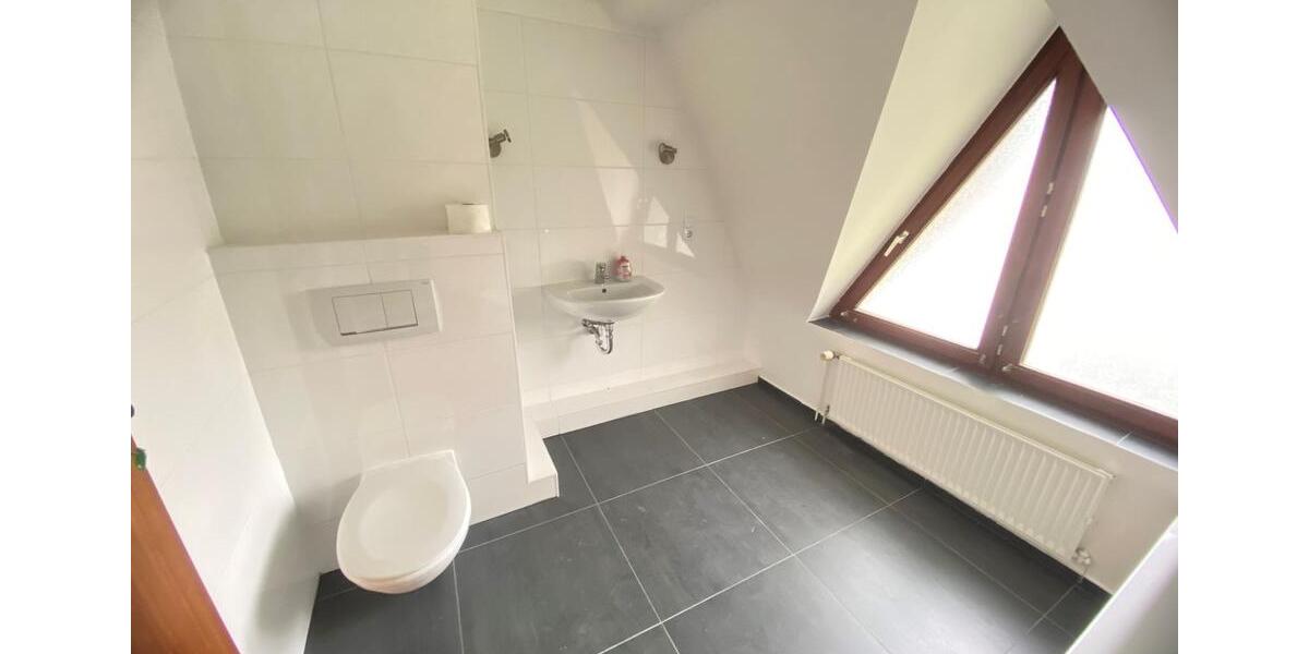 Etagenwohnung Bremen Huchting - 3 Zimmer, 114 m&sup2;, 1.250&euro; | Angebot:26676600