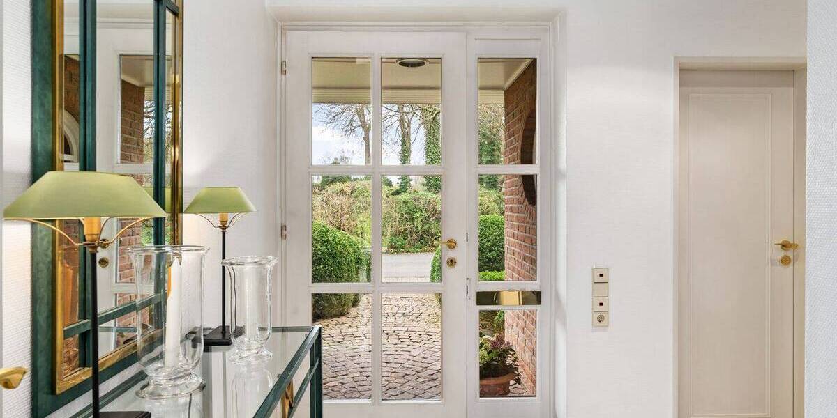 Einfamilienhaus Bremen Oberneuland - 6 Zimmer, 288 m&sup2;, 949.000&euro; | Angebot:26486749