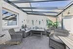 Achim - Uphusen . Modernes Einfamilienhaus mit Wintergarten & großem Garten