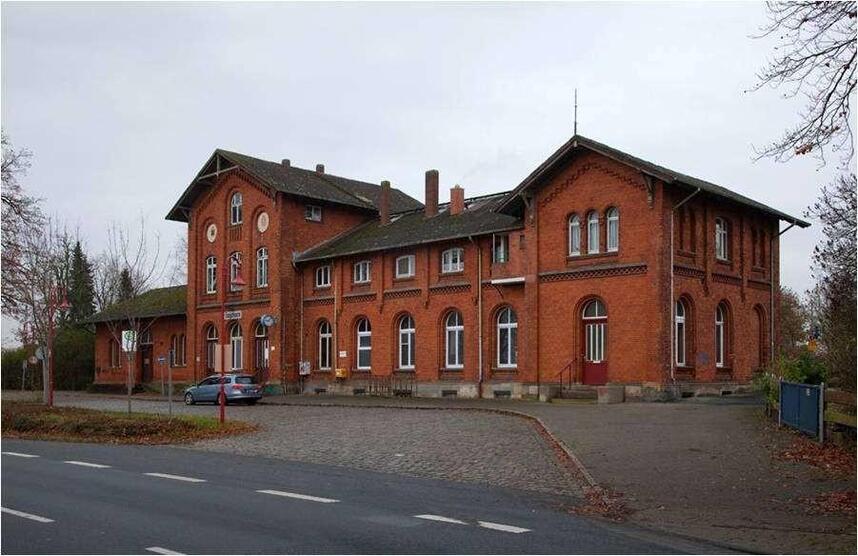 Fläche für einenmehrere Automaten direkt im Bahnhof Oyten zu vermieten! zimmer