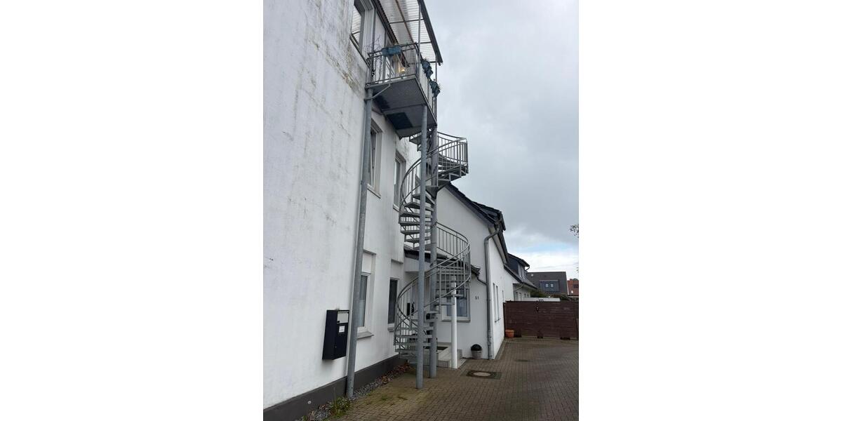 Dachgeschoßwohnung Ganderkesee - 5 Zimmer, 110 m&sup2;, 1.250&euro; | Angebot:26647165