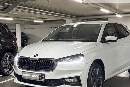 Skoda Fabia 4.500 km 25.490 &euro; Bremen 28207