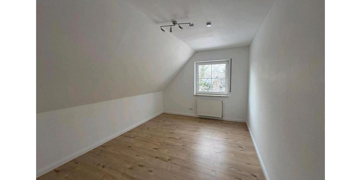 Einfamilienhaus Worpswede - 6 Zimmer, 170 m&sup2;, 1.400&euro; | Angebot:25116327