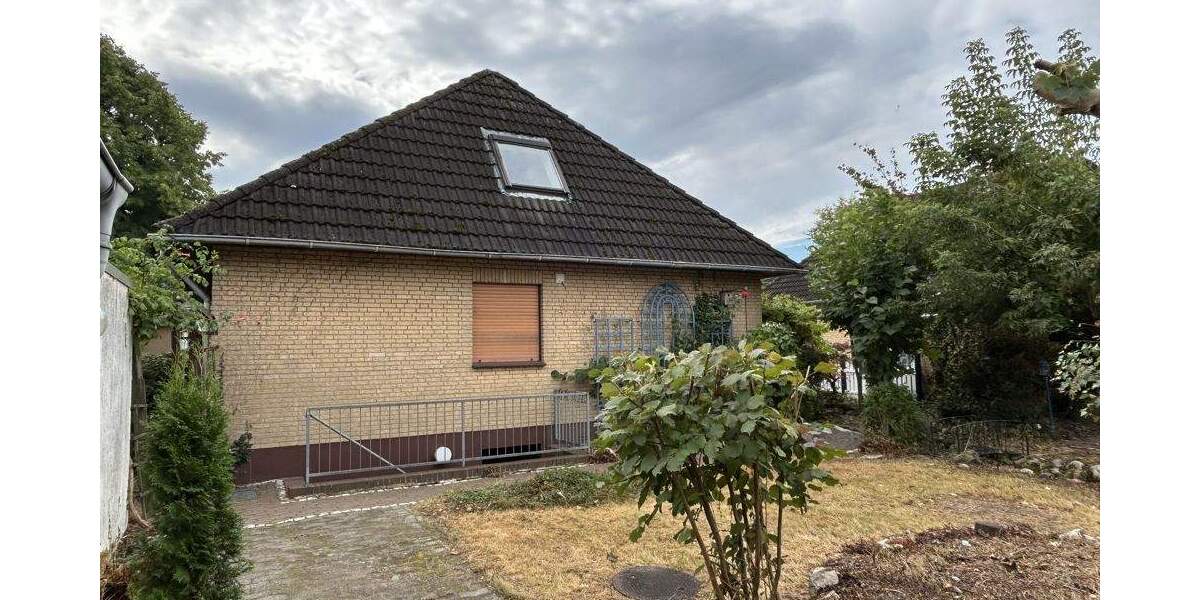 Einfamilienhaus Bassum - 6 Zimmer, 153 m&sup2;, 265.000&euro; | Angebot:25192620