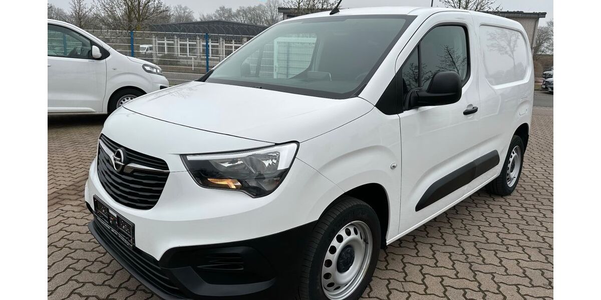 Opel Combo 44.855 km 14.161 &euro; Achim 28832