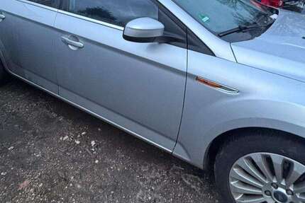 Ford Mondeo 255.000 km 7.000 &euro; Bremen, Stadt 28755