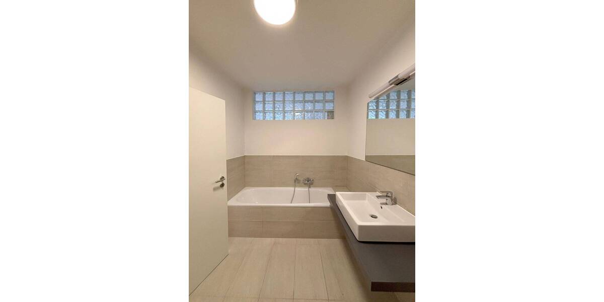 Reihenendhaus Bremen Lehesterdeich - 8 Zimmer, 254 m&sup2;, 525.000&euro; | Angebot:25744654