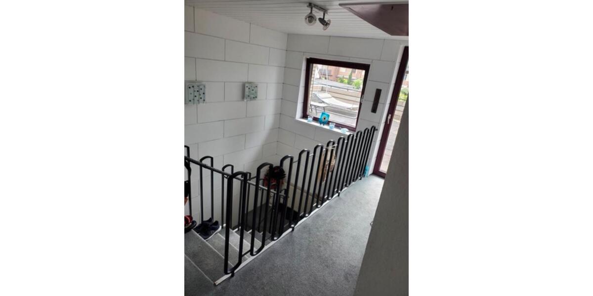 Etagenwohnung Delmenhorst - 3 Zimmer, 110 m&sup2;, 1.000&euro; | Angebot:26431896