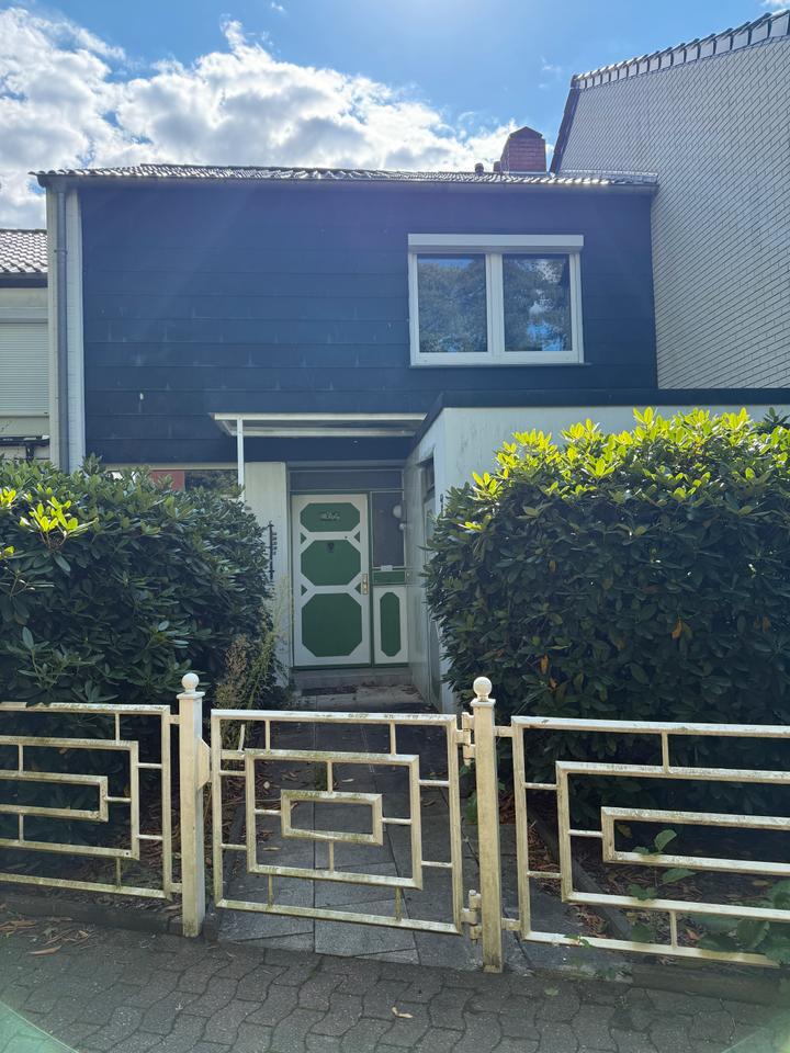 Charmantes Einfamilienhaus mit großem Garten in Bremen Huchting