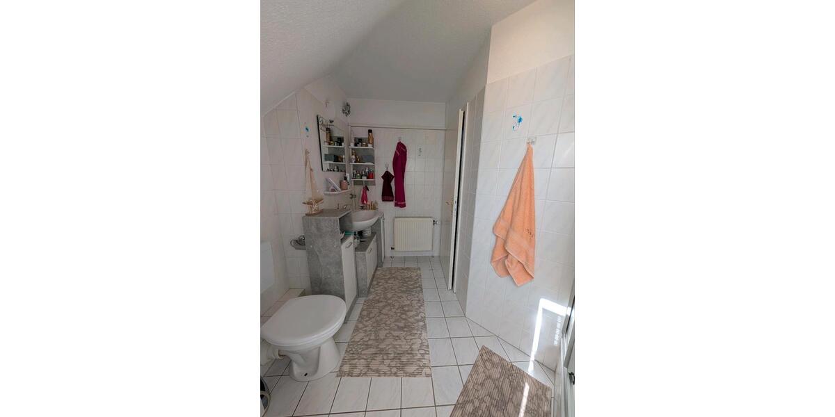 Dachgeschoßwohnung Stuhr - 2 Zimmer, 56 m&sup2;, 190.000&euro; | Angebot:27426936