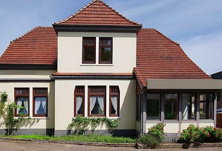 Einfamilienhaus Bremen Osterholz - 9 Zimmer, 358 m&sup2;, 415.000&euro; | Angebot:25153213