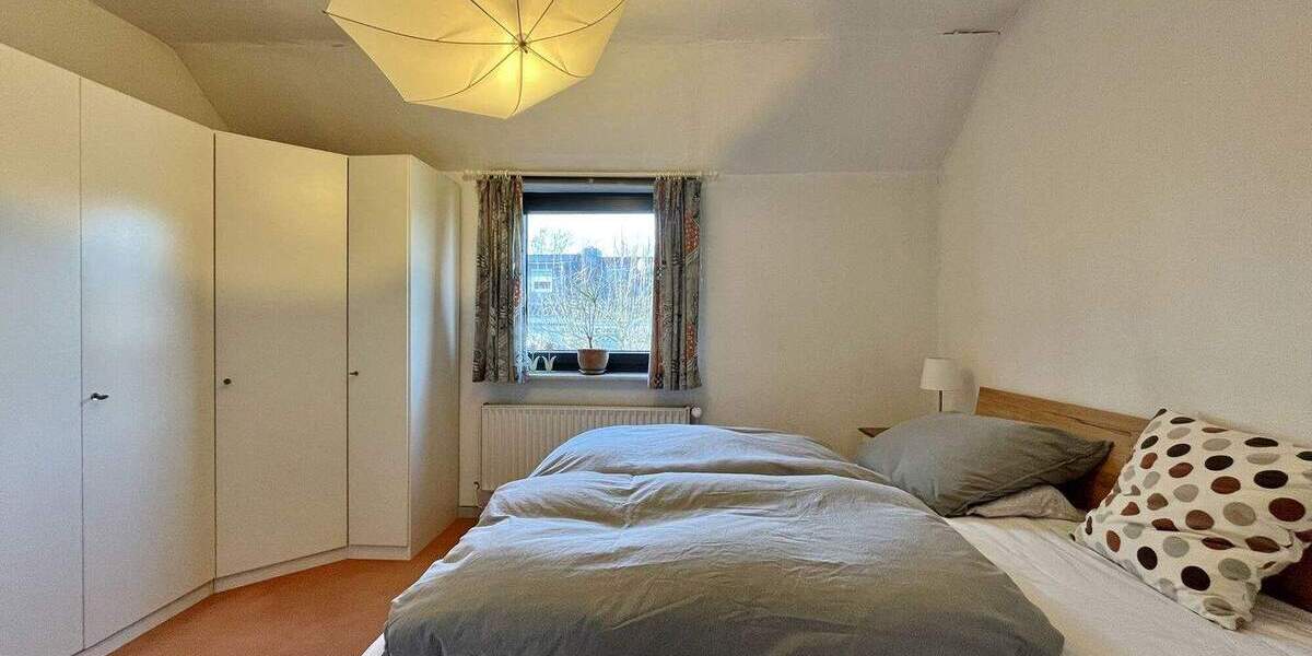 Reihenmittelhaus Bremen Woltmershausen - 3 Zimmer, 72 m&sup2;, 209.000&euro; | Angebot:25743605