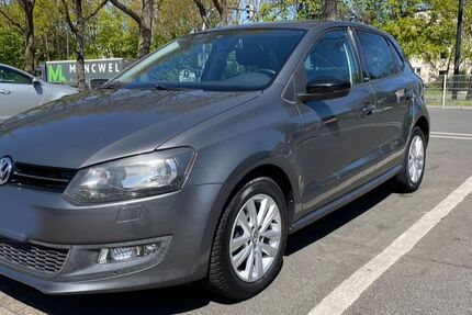 VW Polo 81.600 km 5.900 &euro; Bremen 28203
