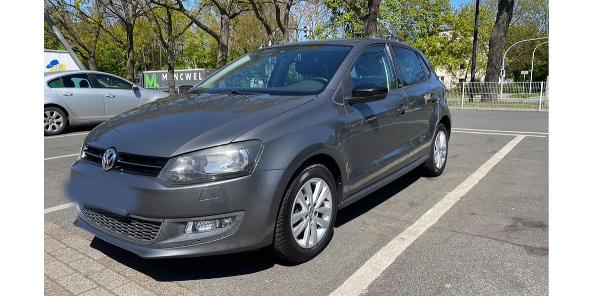 VW Polo 81.600 km 5.900 &euro; Bremen 28203