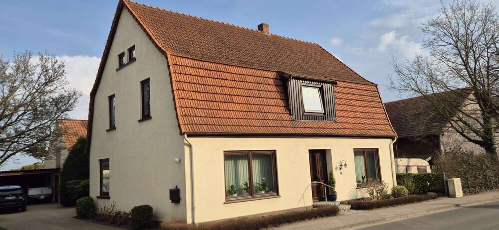 Einfamilienhaus Ottersberg - 6 Zimmer, 246 m&sup2;, 298.000&euro; | Angebot:25840284