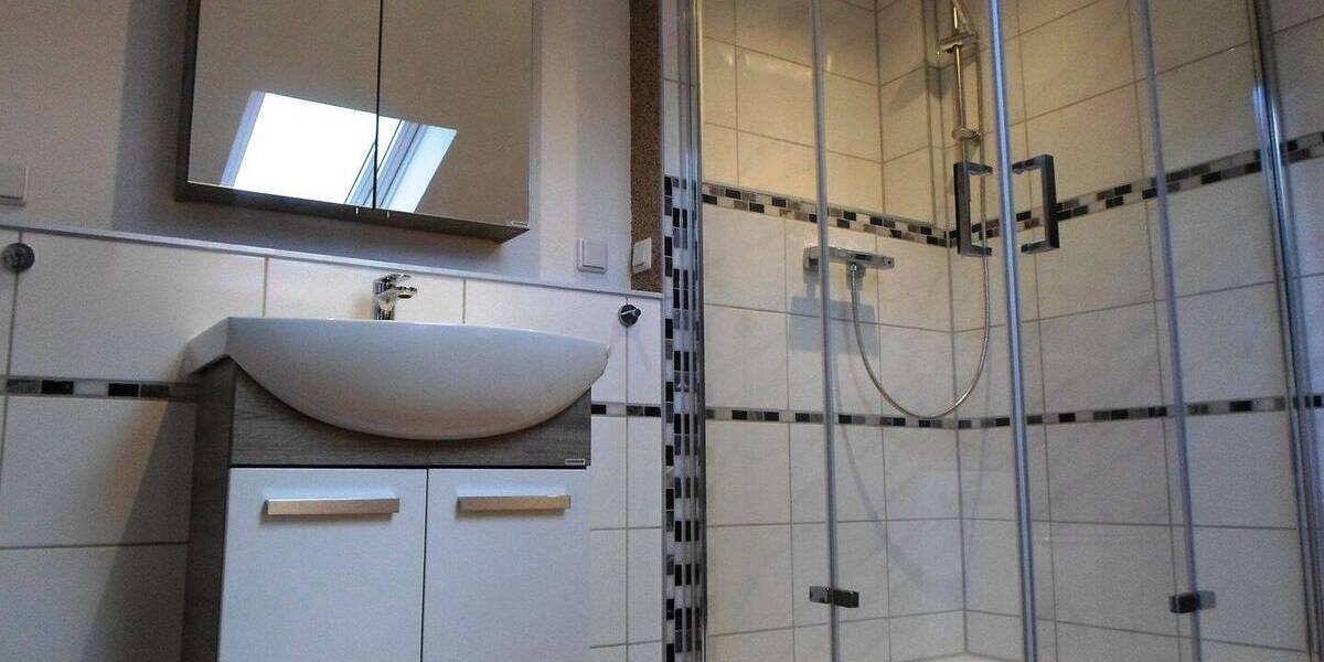 Viel Platz für die Familie! Gemütliches Reihenendhaus zur Miete. 5 zimmer