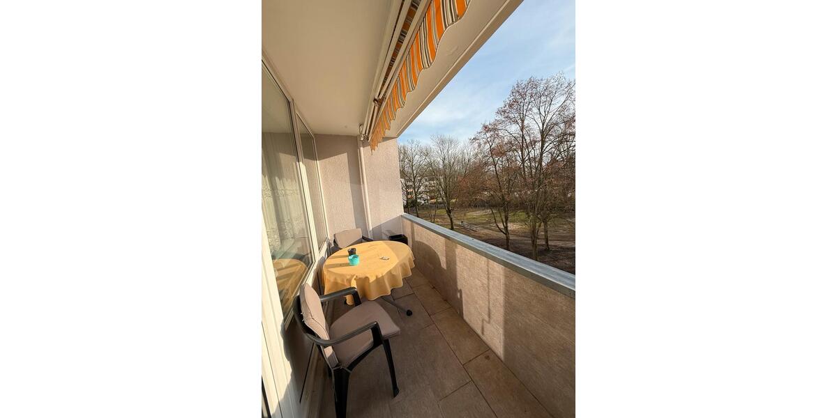 Etagenwohnung Bremen Hemelingen - 4 Zimmer, 95 m&sup2;, 229.000&euro; | Angebot:25137355