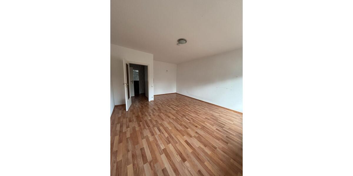 Erdgeschoßwohnung Delmenhorst Deichhorst - 1.5 Zimmer, 49 m&sup2;, 530&euro; | Angebot:25396247