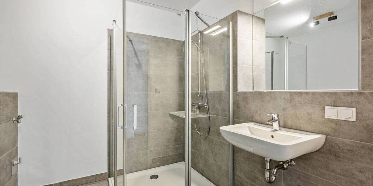 Etagenwohnung Bremen Handelshäfen - 2 Zimmer, 51 m&sup2;, 824&euro; | Angebot:26080172