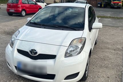 Toyota Yaris 115.000 km 4.500 &euro; Bremen 28207