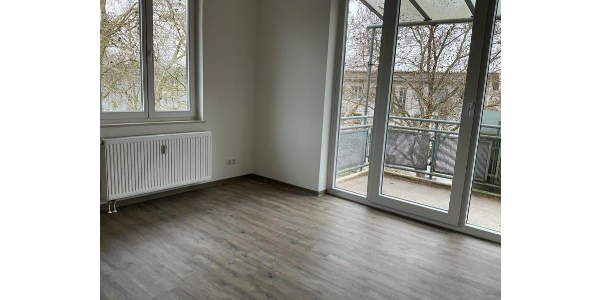 Dachgeschoßwohnung Bremen Burglesum - 2.5 Zimmer, 56 m&sup2;, 623&euro; | Angebot:25081350