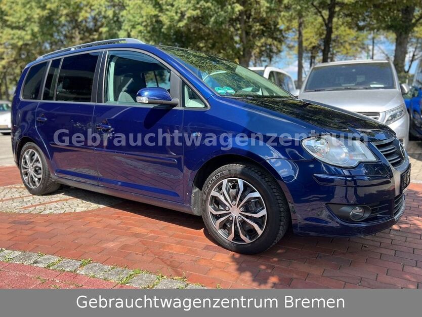 VW Touran 289.700 km 4.390 € Bremen 28207
