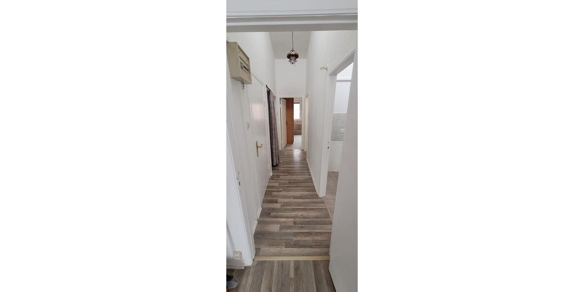 Etagenwohnung Bremen Walle - 3 Zimmer, 50 m&sup2;, 1.000&euro; | Angebot:24980177