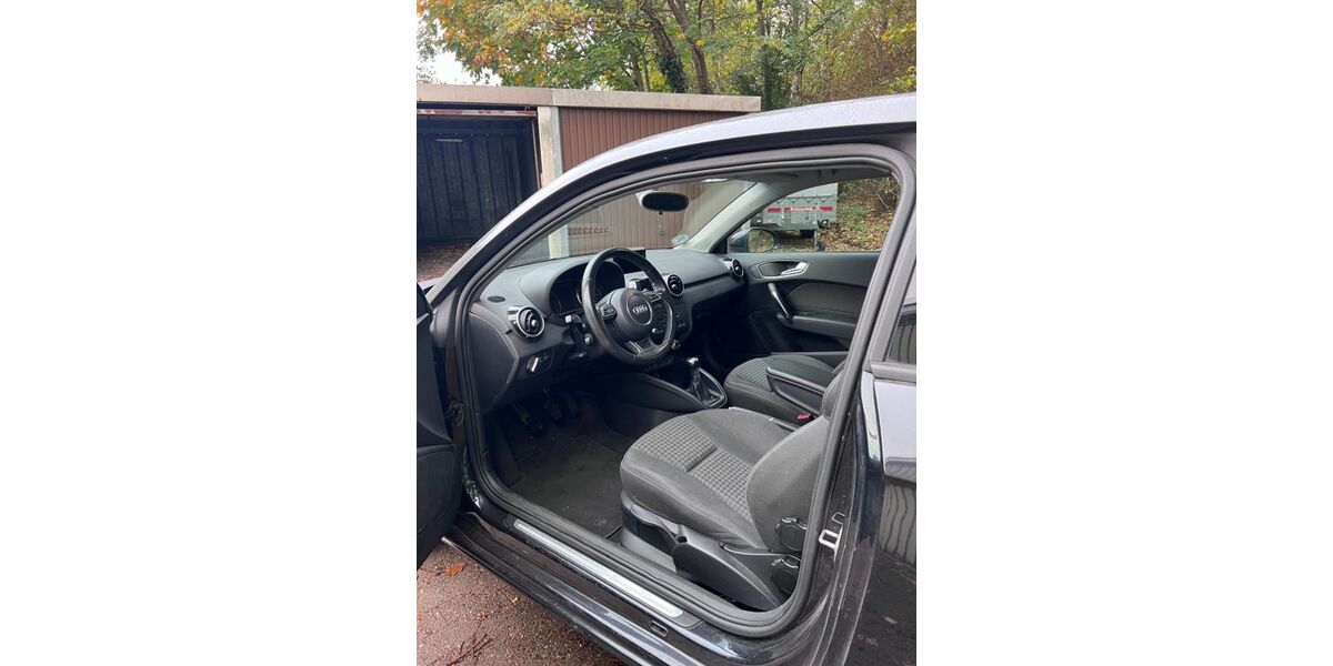 Audi A1 163.000 km 7.000 &euro; Bremen 28719