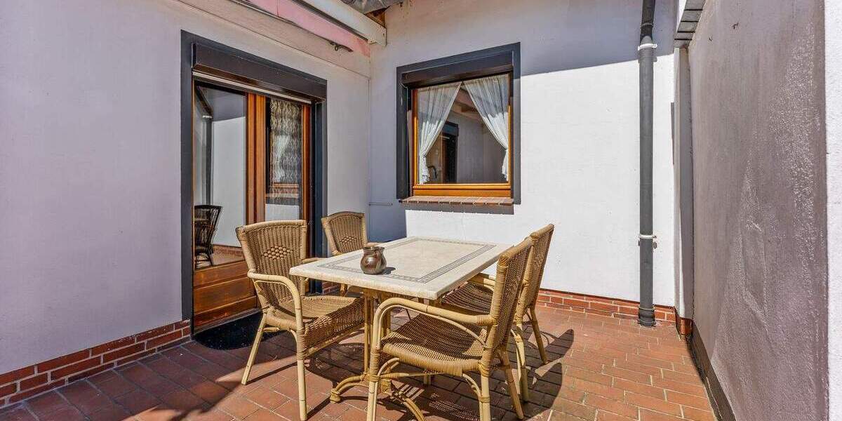 Einfamilienhaus Elsfleth - 7 Zimmer, 130 m&sup2;, 249.000&euro; | Angebot:25684172