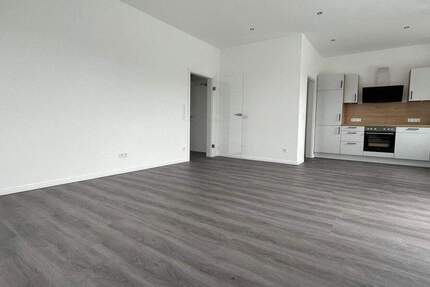 Moderne, schöne und helle 3-Zimmer-Maisonette-Whg mit EBK und Balkon 3 zimmer