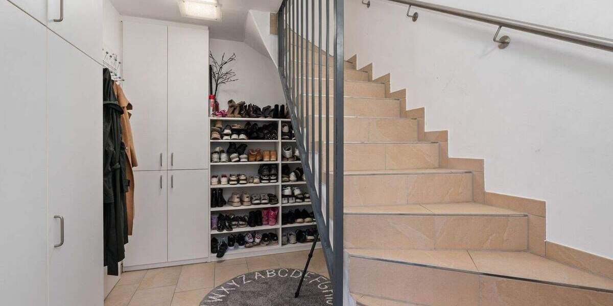 Mehrfamilienhaus, Wohnhaus Bremen Gröpelingen - 8 Zimmer, 339 m&sup2;, 649.000&euro; | Angebot:25770428