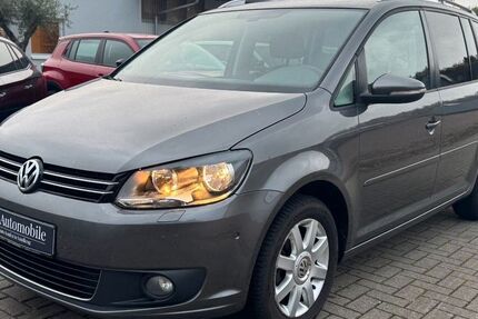 VW Touran 350.000 km 4.990 € Hatten 26209