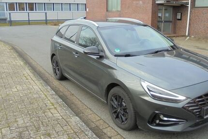 Hyundai i30 128.000 km 13.250 € Stuhr 28816