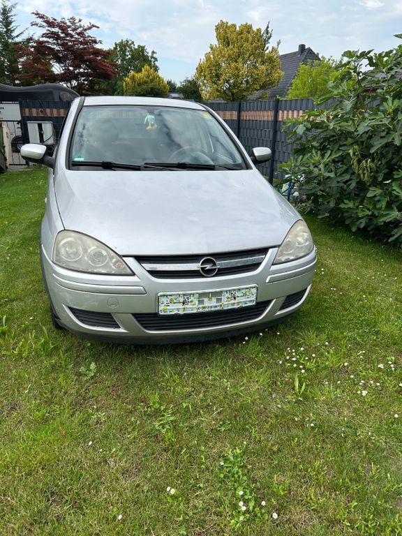 Opel Corsa 280.000 km 799 € Stuhr 28816