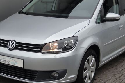 VW Touran 209.200 km 6.480 &euro; Achim 28832