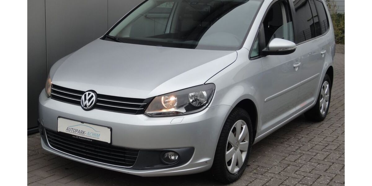 VW Touran 209.200 km 6.480 &euro; Achim 28832