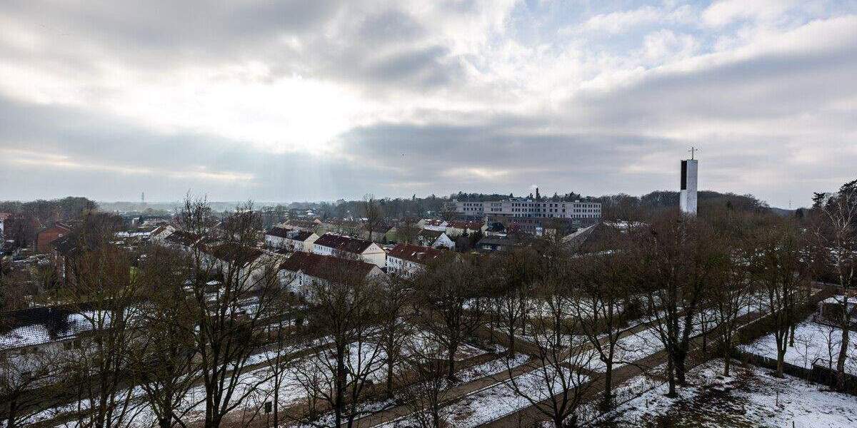 Etagenwohnung Delmenhorst Deichhorst - 2 Zimmer, 74 m&sup2;, 84.000&euro; | Angebot:25228449