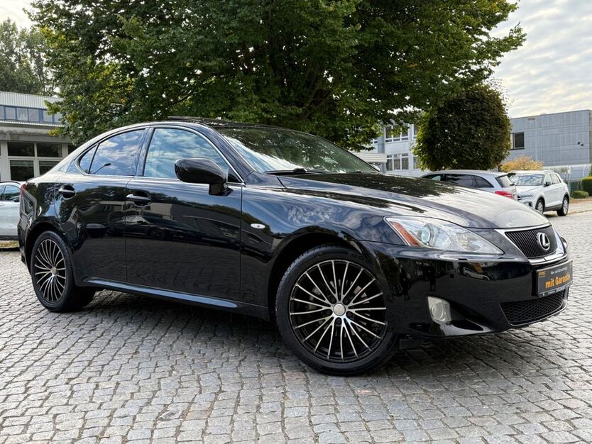 Lexus IS 220 222.900 km 4.790 € Bremen 28329