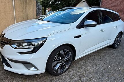 Renault Megane 144.000 km 9.750 &euro; Syke 28857