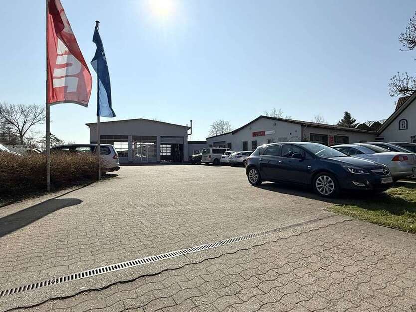 Halle in Thedinghausen 3.290 € 372.72 m²