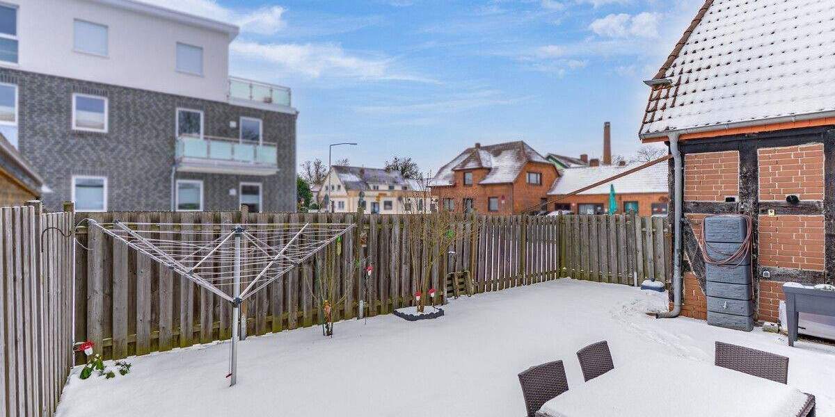 Doppelhaushälfte Emtinghausen - 6 Zimmer, 127 m&sup2;, 299.000&euro; | Angebot:25670976