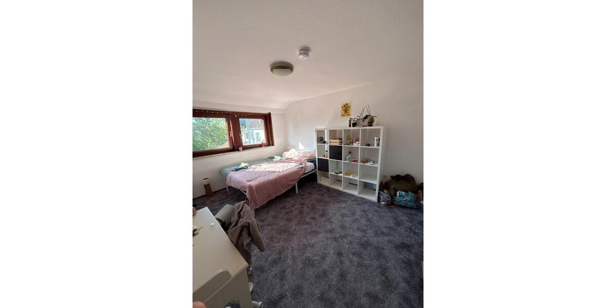 Mehrfamilienhaus, Wohnhaus Bremen Neustadt - 7 Zimmer, 175 m&sup2;, 389.000&euro; | Angebot:26903835