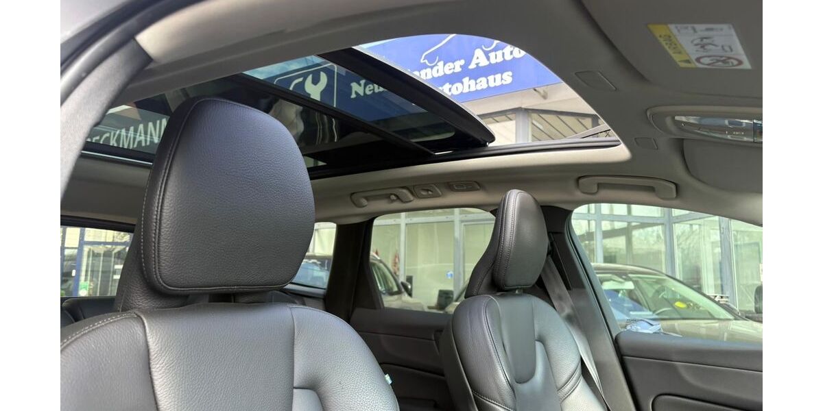 Volvo XC60 142.000 km 33.558 &euro; Bremen 28199